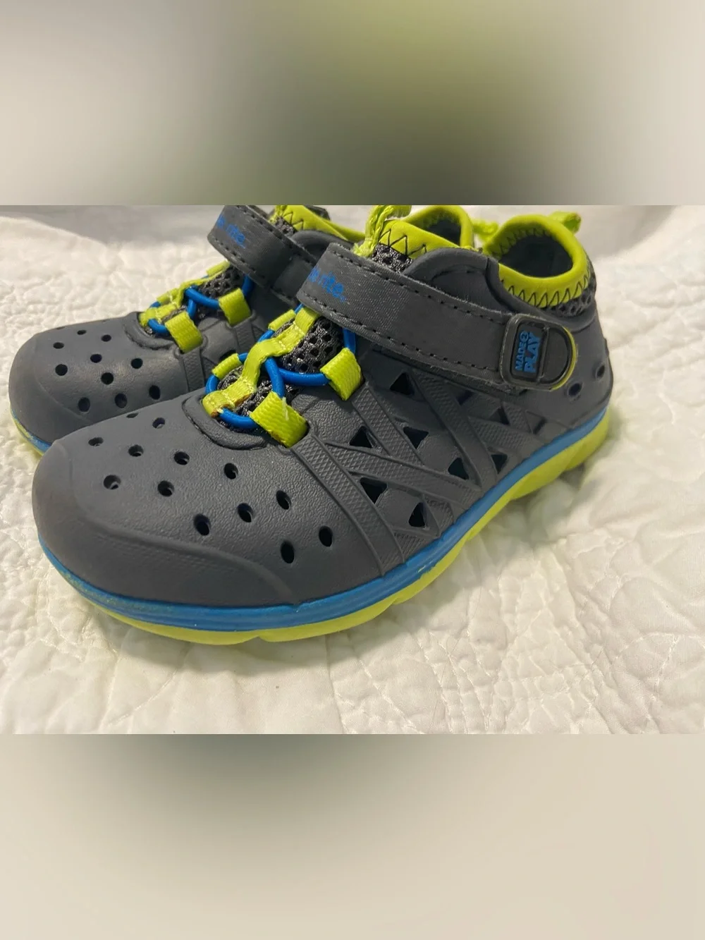 Stride Rite size 7 made 2 play phobian Gray Lime Water / play Shoes for Kids